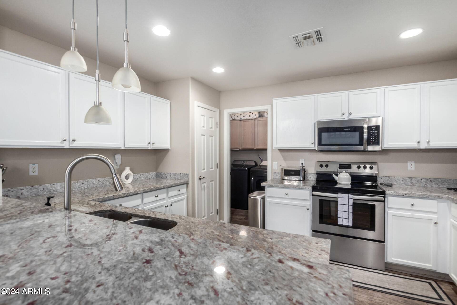 Mesa, AZ 85215,5856 E NORLAND Street