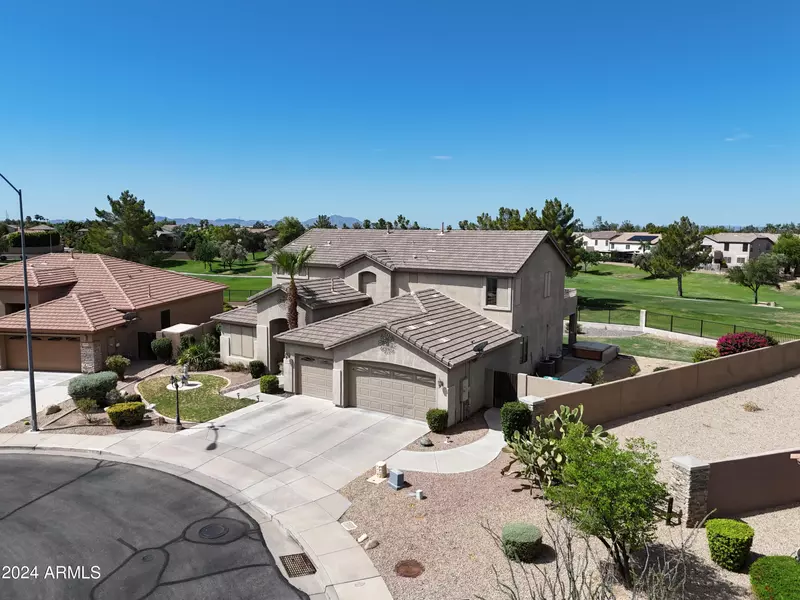 9725 E LOMPOC Avenue, Mesa, AZ 85209