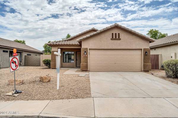 8927 W SHAW BUTTE Drive, Peoria, AZ 85345