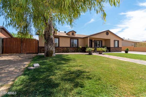 Phoenix, AZ 85032,3613 E SURREY Avenue