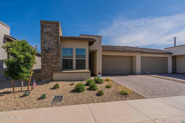 Queen Creek, AZ 85140,379 E LAS PUERTAS Lane