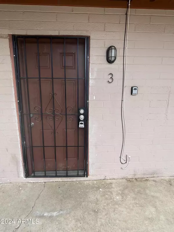 Glendale, AZ 85303,6724 W PALMAIRE Avenue