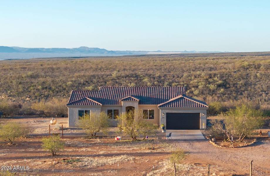 33 Camino Chimeneas --, Rio Rico, AZ 85648