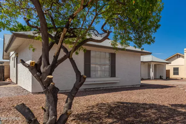 Mesa, AZ 85207,9413 E FAIRBROOK Street