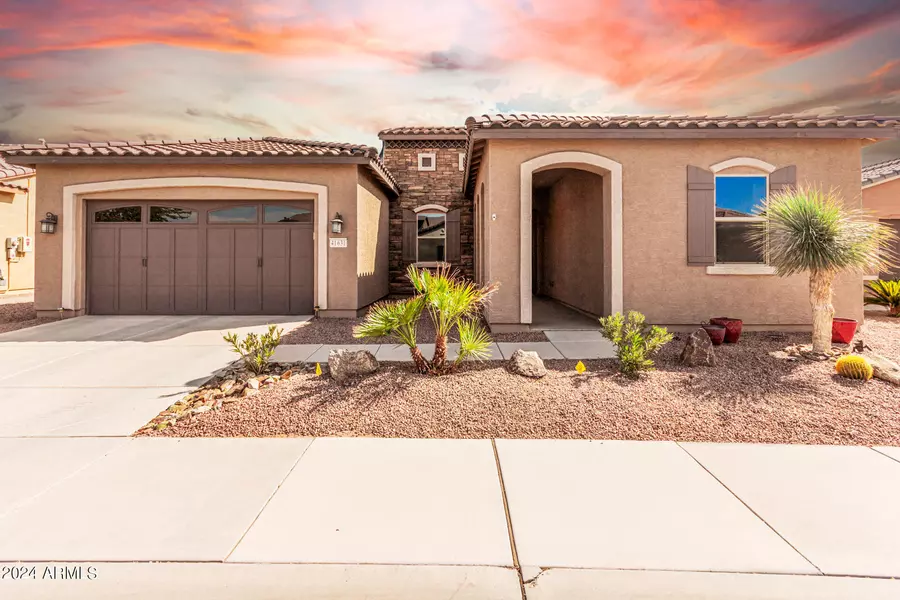 41631 W SUMMER SUN Lane, Maricopa, AZ 85138