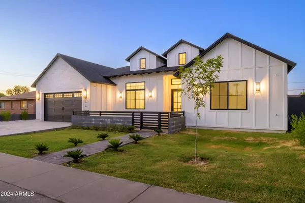 Phoenix, AZ 85018,3810 E CLARENDON Avenue