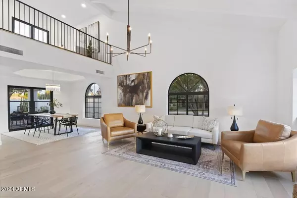 Phoenix, AZ 85021,242 W ROYAL PALM Road