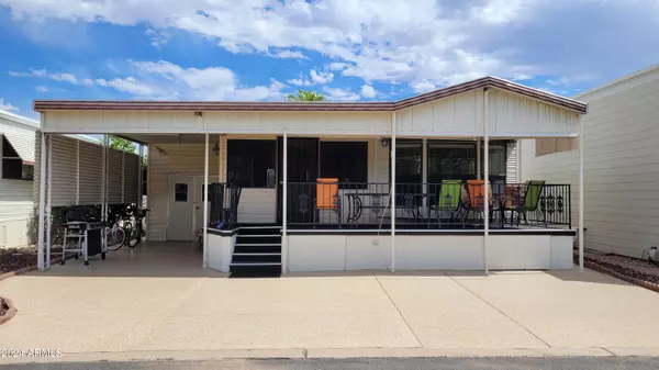 17200 W Bell Road #569, Surprise, AZ 85374