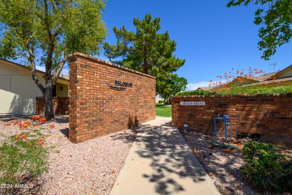 18651 N SPANISH GARDEN Drive, Sun City West, AZ 85375