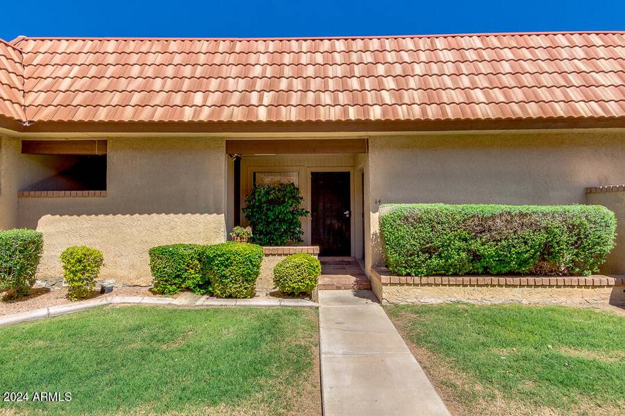 195 N COTTONWOOD Street #14, Chandler, AZ 85225