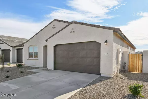 San Tan Valley, AZ 85143,4217 E BROOK LYNN Place