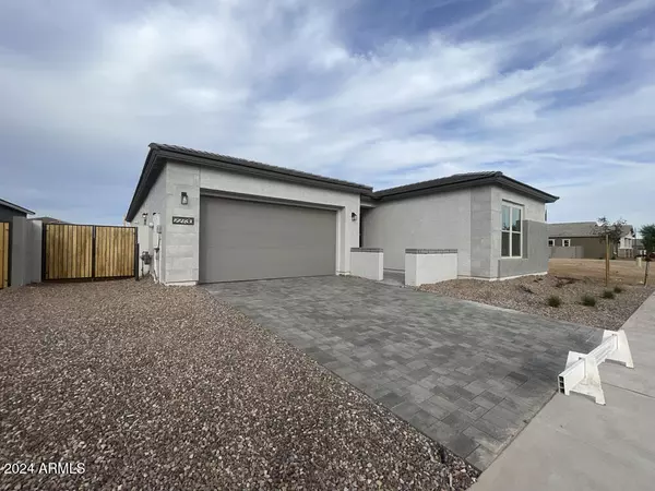 Queen Creek, AZ 85142,22730 E ROUNDUP Way