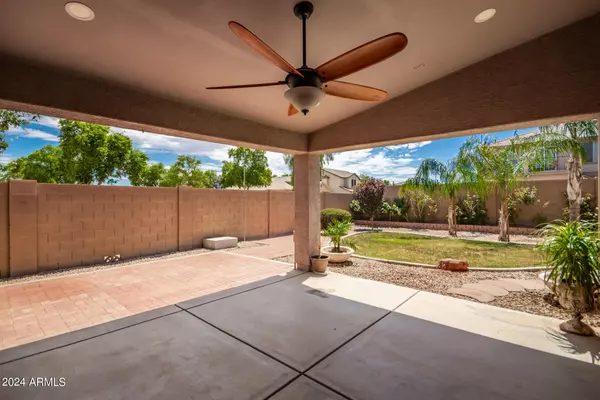 2805 E DESERT ROSE Trail, San Tan Valley, AZ 85143