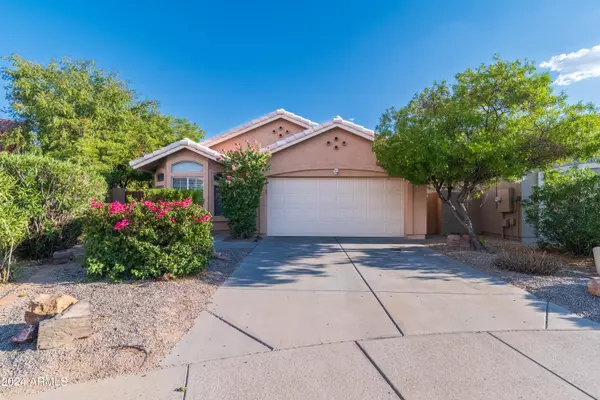 1015 N LONGMORE Street, Chandler, AZ 85224