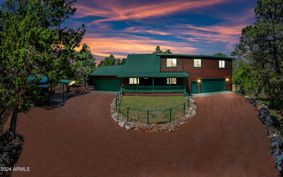 3124 HOPI Drive, Overgaard, AZ 85933