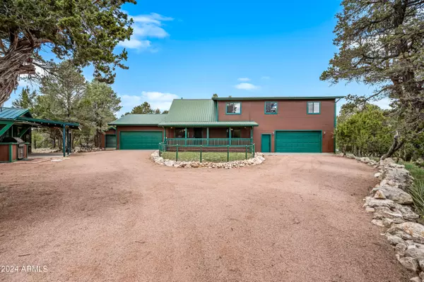 Overgaard, AZ 85933,3124 HOPI Drive