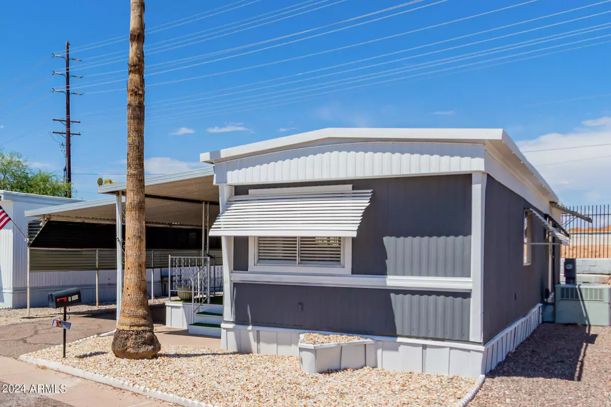 Phoenix, AZ 85021,2050 W DUNLAP Avenue #E221