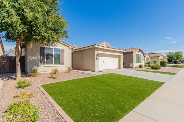 Gilbert, AZ 85295,2325 S MINNEOLA Lane