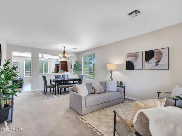 Phoenix, AZ 85083,26917 N 55TH Lane