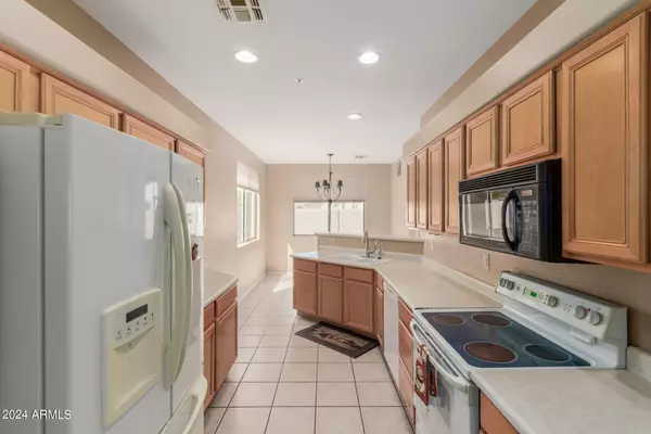 14220 N HAWTHORN Court #A Fountain Hills, AZ 85268