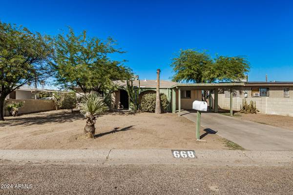 Coolidge, AZ 85128,668 W SHANNONS Way