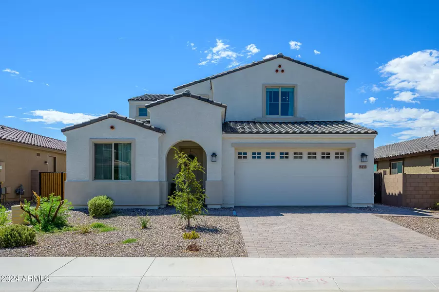 5333 W FARMHAND Drive, Laveen, AZ 85339