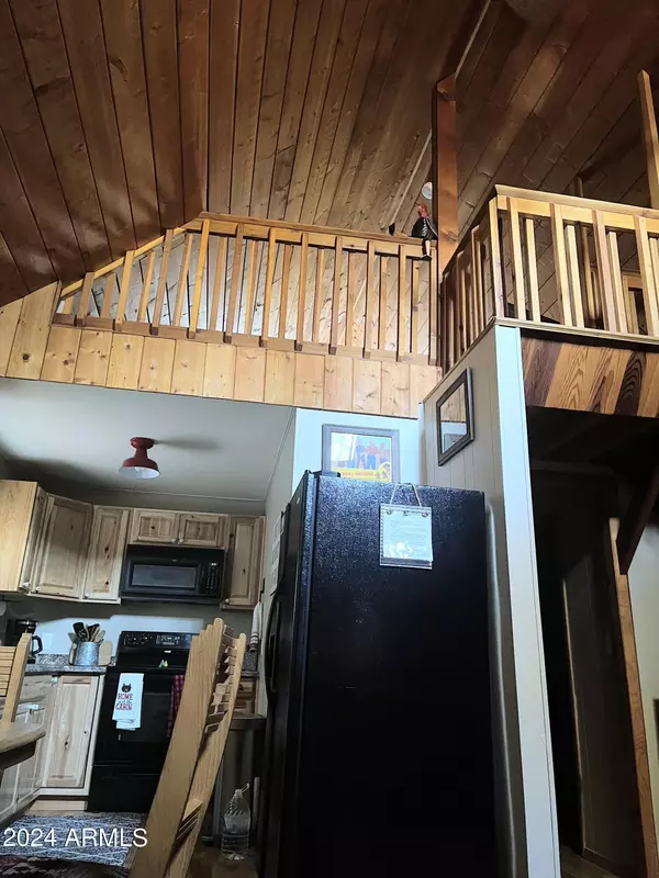 Overgaard, AZ 85933,3335 LITTLE PINE Drive