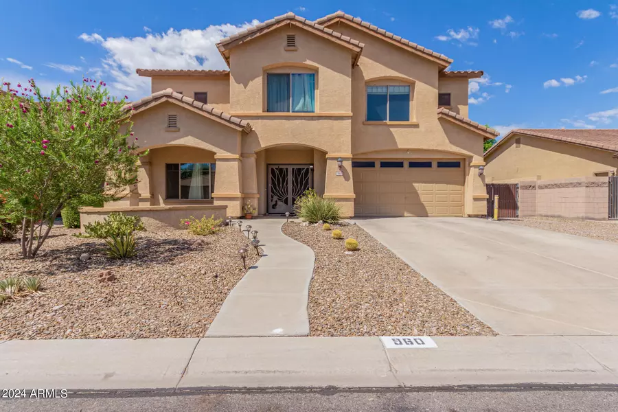 960 E HAROLD Drive, San Tan Valley, AZ 85140