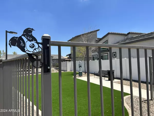 Phoenix, AZ 85042,1700 E Baseline Road #34