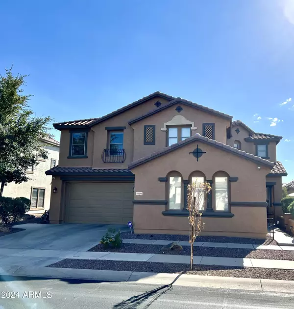 25686 N SANDSTONE Way, Surprise, AZ 85387