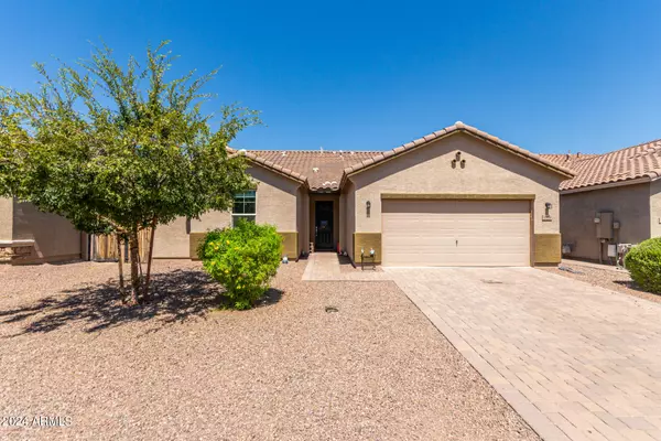 1966 W LARISSA Lane, San Tan Valley, AZ 85144