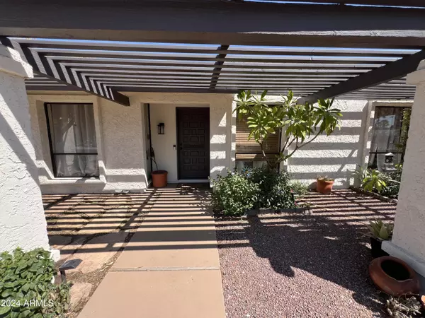 Litchfield Park, AZ 85340,310 W PACIFICO Circle