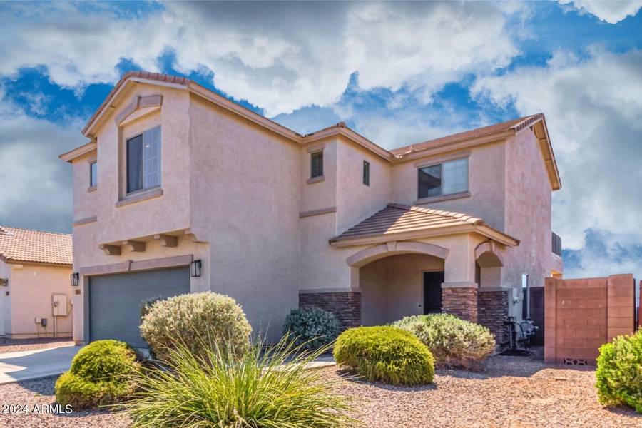 59 W BURKHALTER Drive, San Tan Valley, AZ 85143