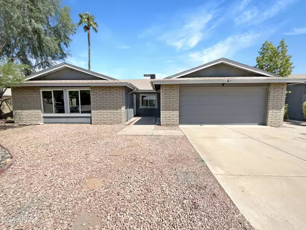 12215 S MANDAN Street, Phoenix, AZ 85044