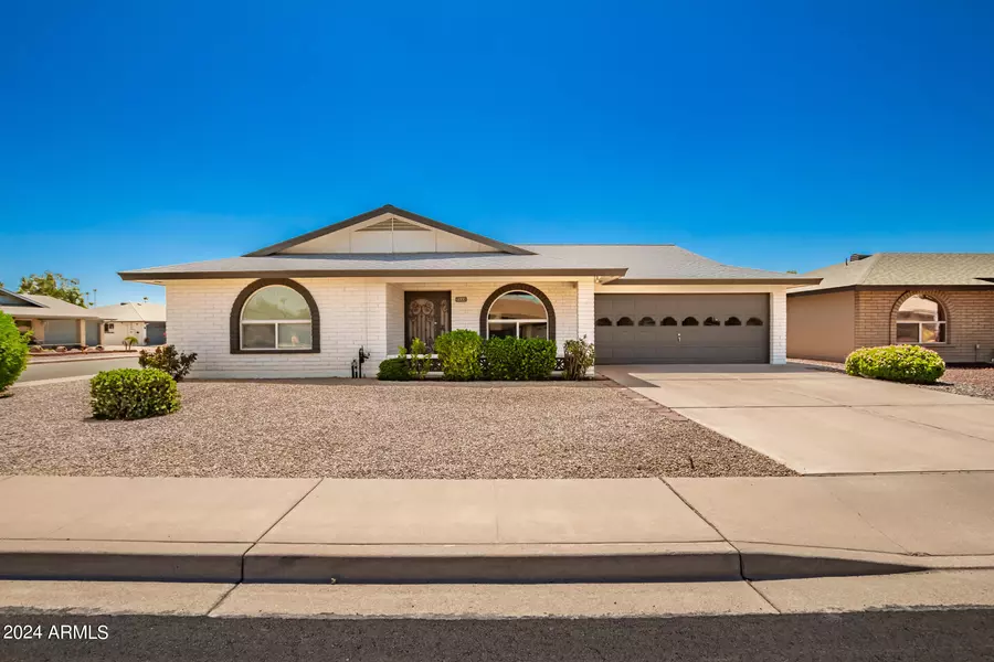 7923 E KIOWA Avenue, Mesa, AZ 85209