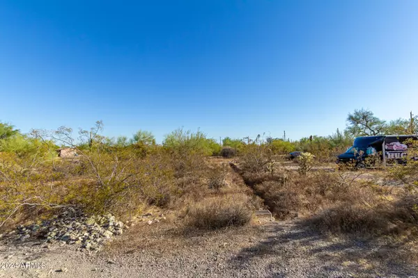 Mesa, AZ 85207,107 E QUARTERLINE Road E #-