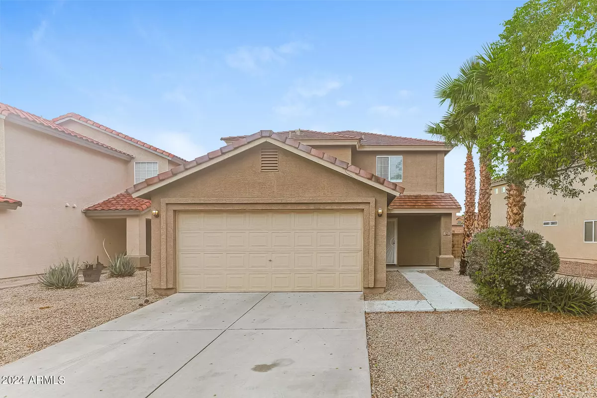 San Tan Valley, AZ 85143,981 E DESERT HOLLY Drive