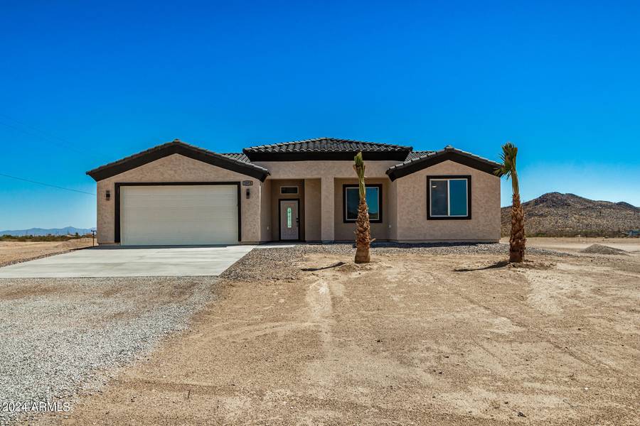 1573 S 391ST Avenue, Tonopah, AZ 85354