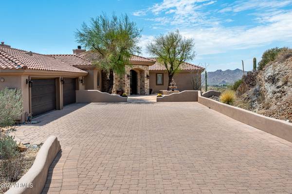 Scottsdale, AZ 85262,40740 N LONGHORN Drive