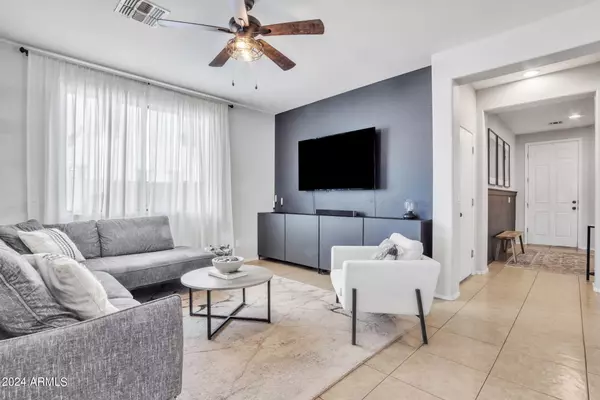 Gilbert, AZ 85297,4152 E Woodside Court