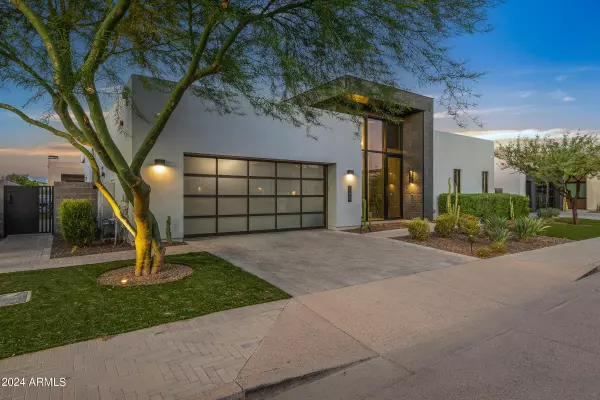 Paradise Valley, AZ 85253,6950 E Cactus Wren Road