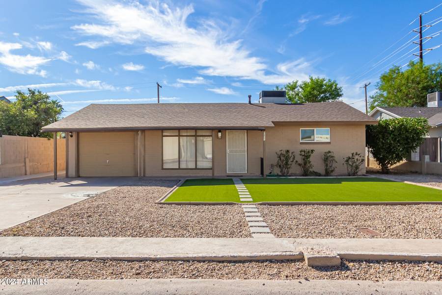 5207 E WINDSOR Avenue, Phoenix, AZ 85008