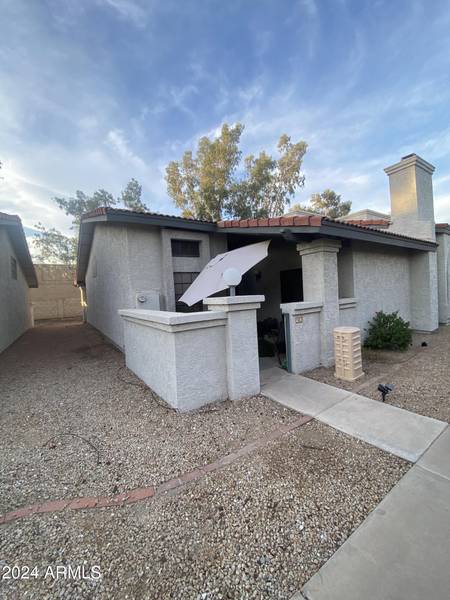 1718 S LONGMORE -- #52, Mesa, AZ 85202