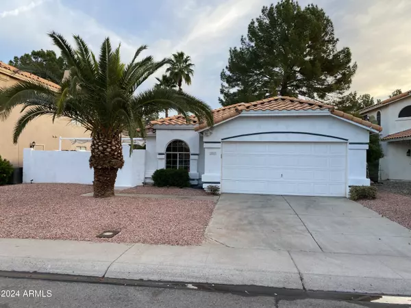 Chandler, AZ 85286,1563 S PENNINGTON Drive