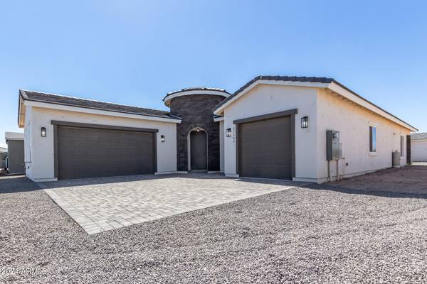 San Tan Valley, AZ 85144,27502 N FREEDOM Street