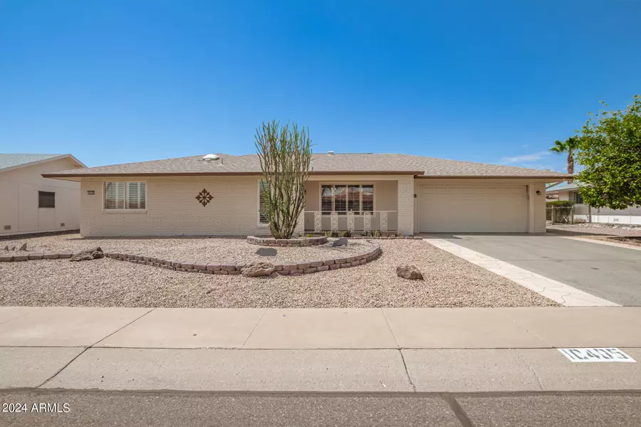 10405 W SOMBRERO Circle, Sun City, AZ 85373