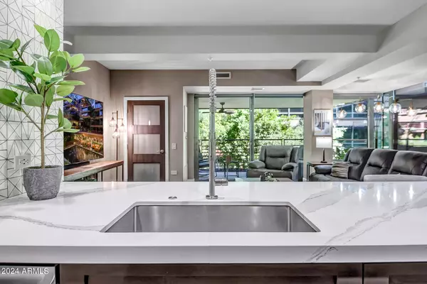 Scottsdale, AZ 85251,7127 E rancho vista Drive #2007