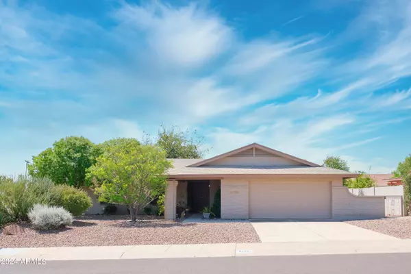 9450 N 83RD Place, Scottsdale, AZ 85258