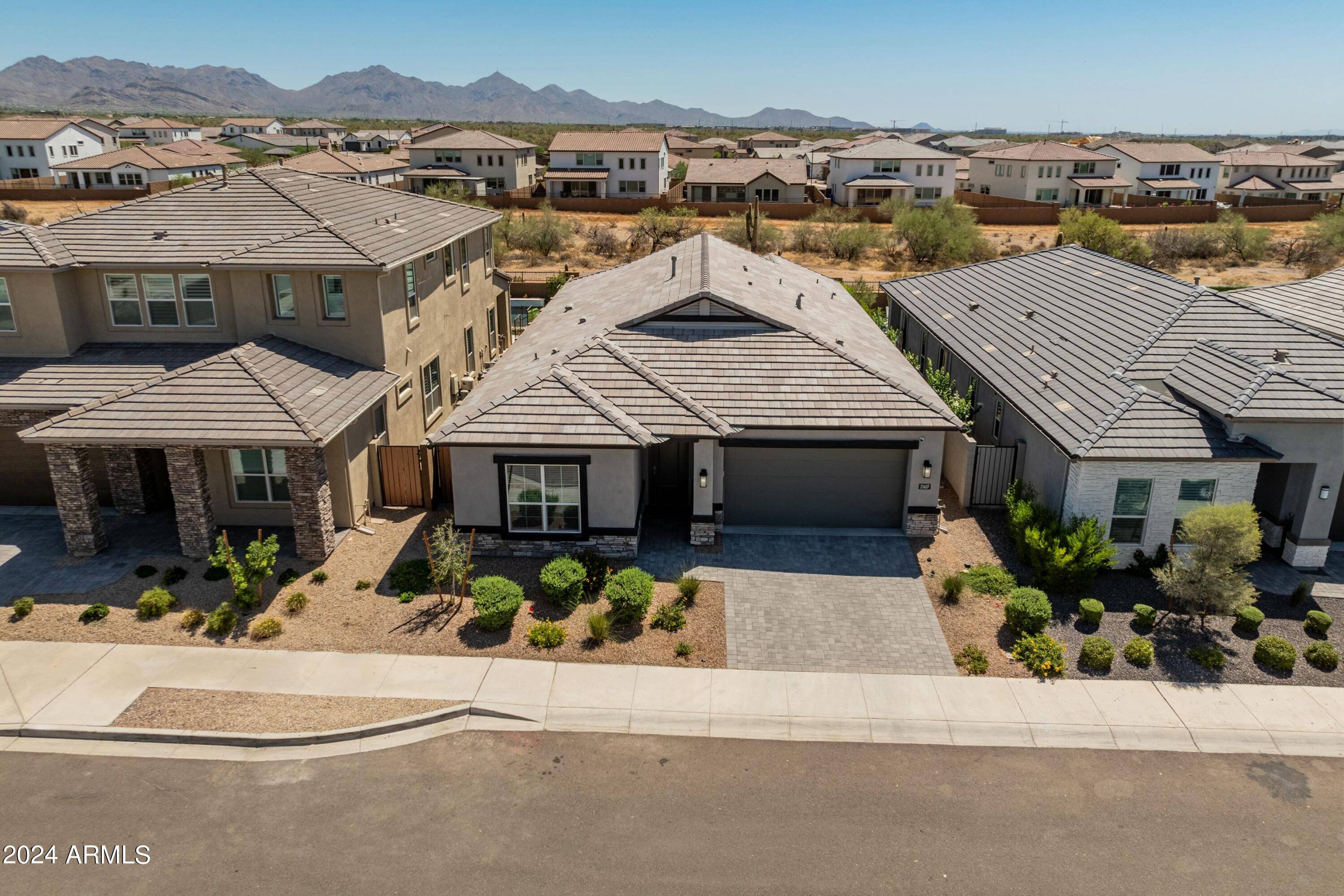 Phoenix, AZ 85054,21637 N 59TH Terrace