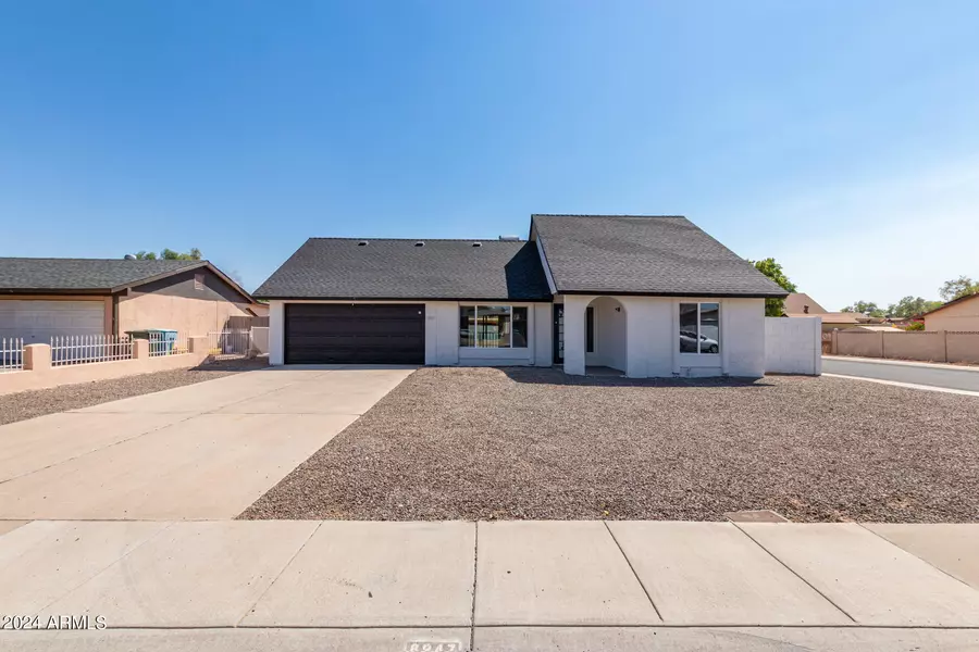 8947 W WHITTON Avenue, Phoenix, AZ 85037